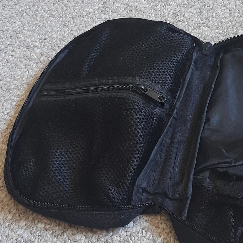 GoLite Bag/Case. - Picture 6 of 10